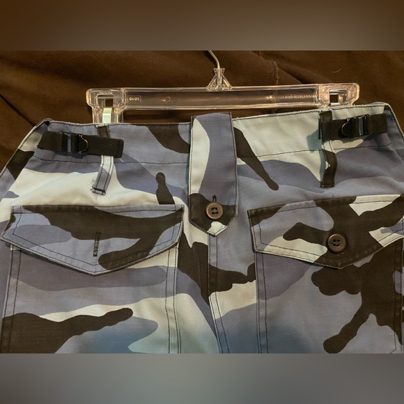 Urban Outfitters Blue Camo Pants 26 - Picture 5 of 5